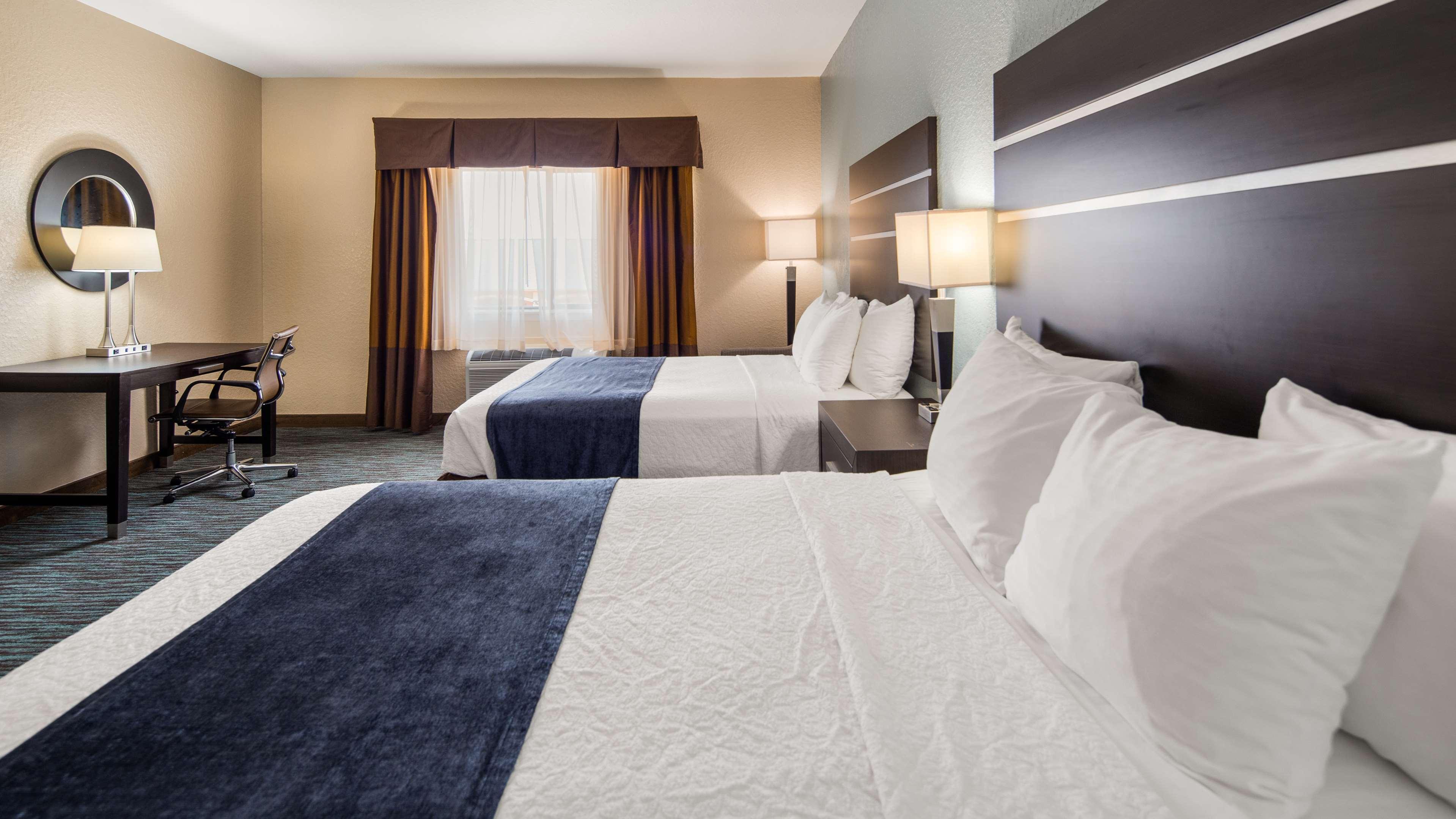 Best Western Plus Northwest Inn & Suites Houston Exterior photo