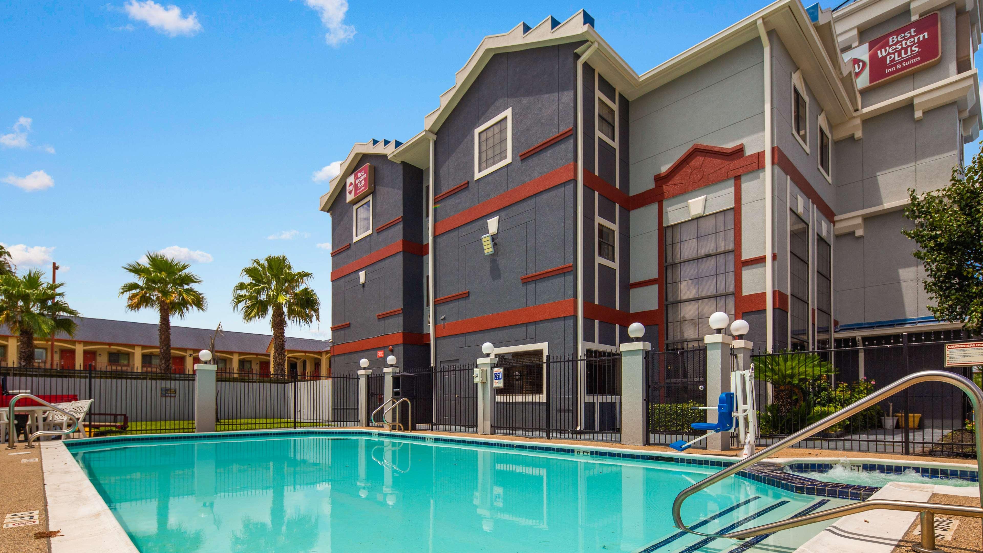 Best Western Plus Northwest Inn & Suites Houston Exterior photo